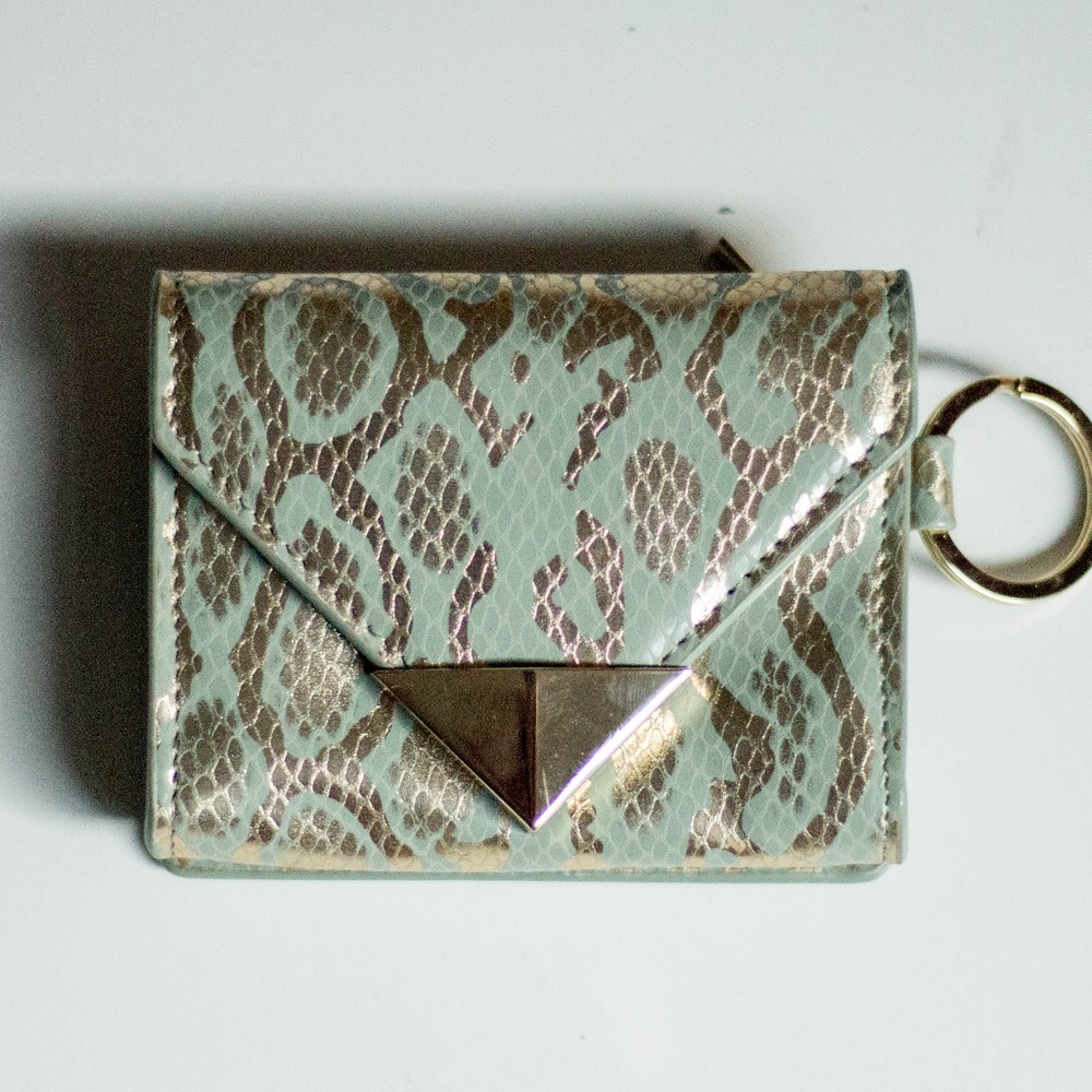 Policy Wallet- Green and Silver